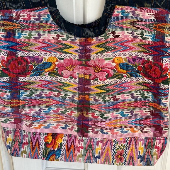 Guatemala huipil tote handwoven floral - Picture 3 of 4